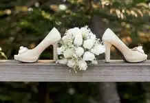 Sublimer votre tenue nuptiale avec des escarpins blancs pour mariage nos conseils pour un choix parfait
